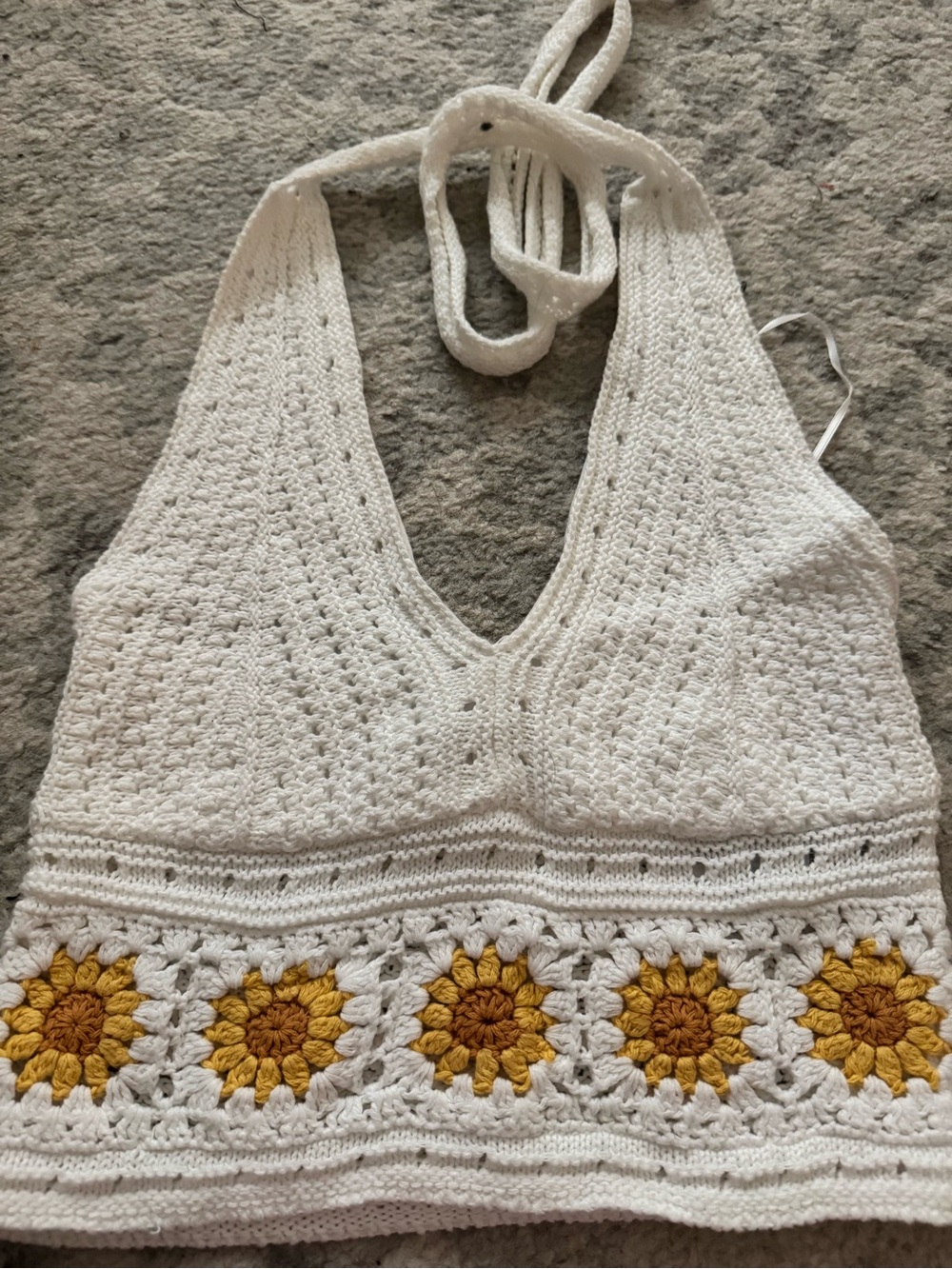 Hollister White Crochet Halter Camisole with Yellow Sunflower Trim